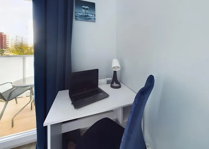 شقة Modern & Bright Braminskiego With Parking And Balcony By Renters *